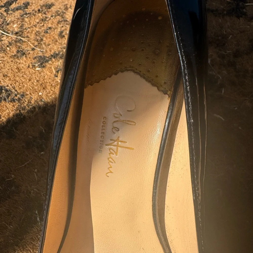 Cole Haan NIKE Air Black Patent Leather Peep Toe Heel Size 7